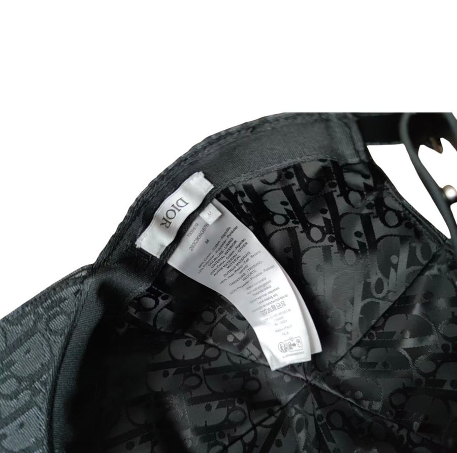 D1or Black Cap, φωτογραφία 3