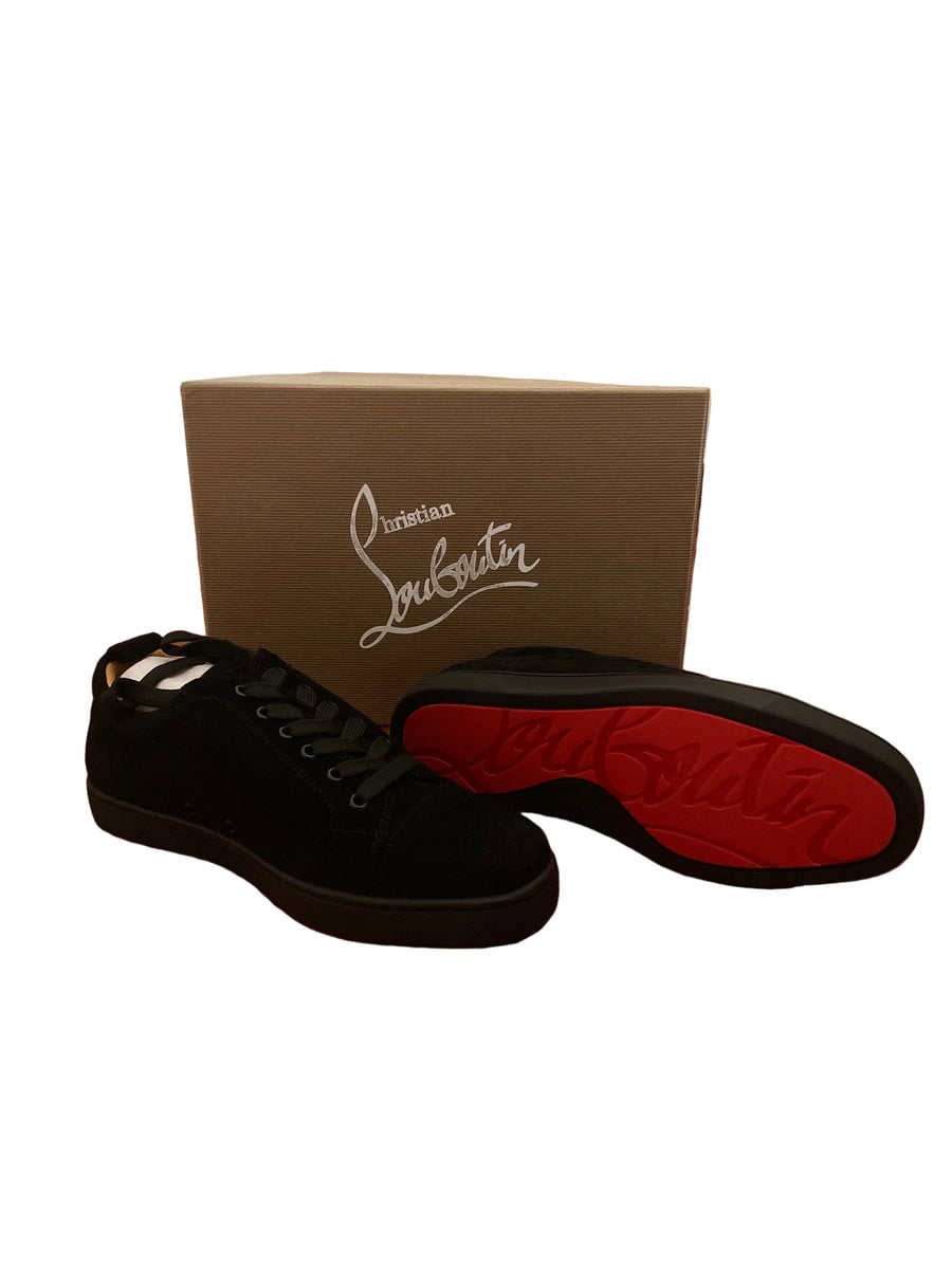 L**b**t*n Suede Sneakers